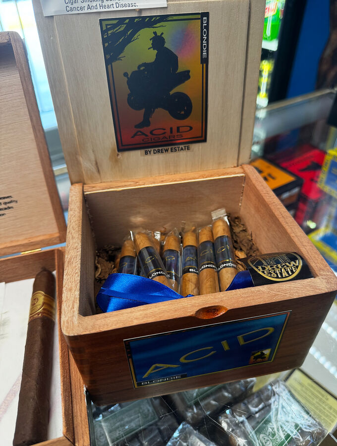 Open box of Acid Blondie cigars by Drew Estate